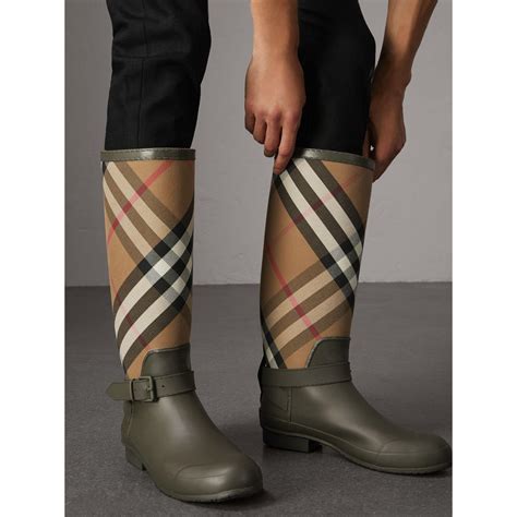 burberry rain boots mens